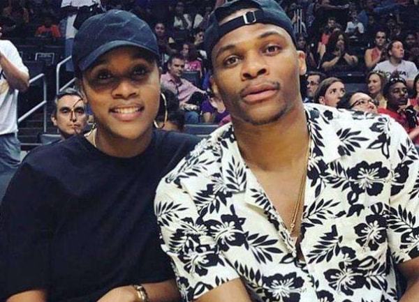 首发出战阿拉维斯，贝尔纳尔时隔459天首次代表先发出战（时隔459天，贝尔纳尔重回首发迎战阿拉维斯）