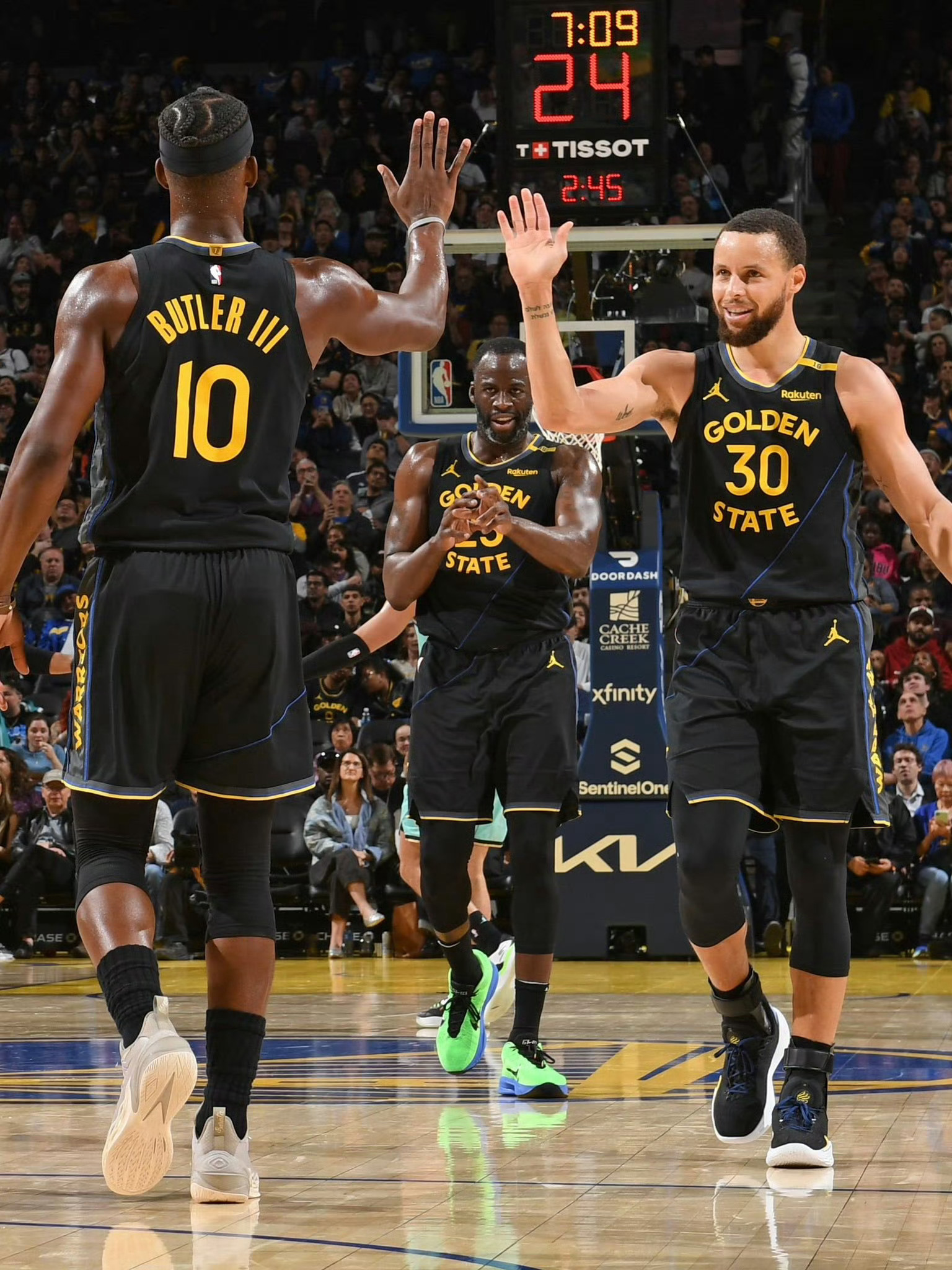 吕迪格：伤缺这段时间我身心得到放松；居莱尔的天赋无需多说（吕迪格：因伤休战让我身心放松，居莱尔的天赋毋庸置疑）