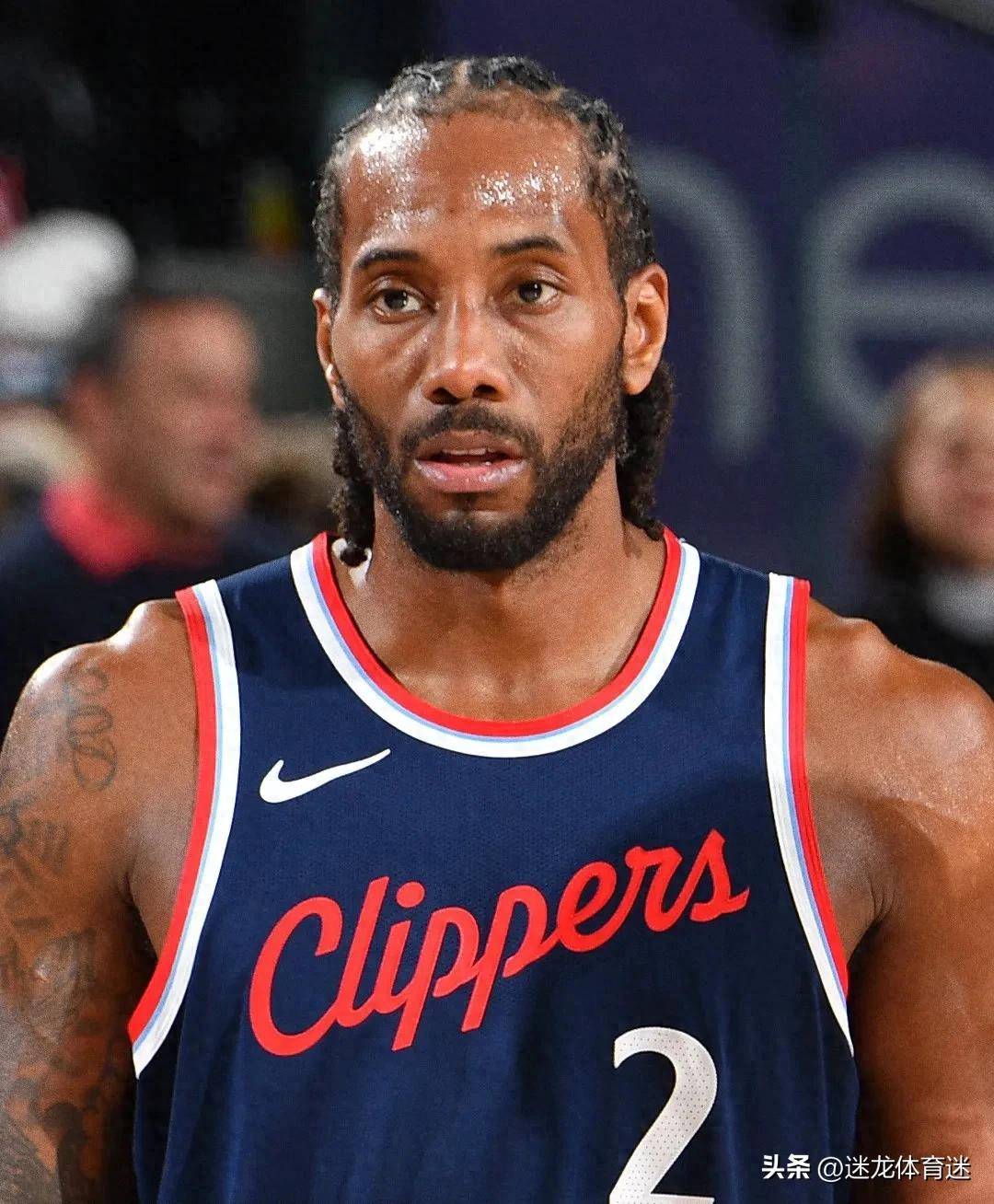 西班牙青训球队开除4名U16球员，他们曾为泄愤持刀威胁对手（西班牙一青训队因球员泄愤持刀威胁对手开除4名U16队员）