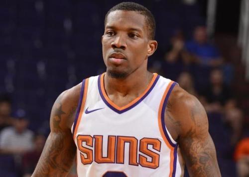 从漏头就秒变路边一条？（发际线一露，瞬间像路边款？）