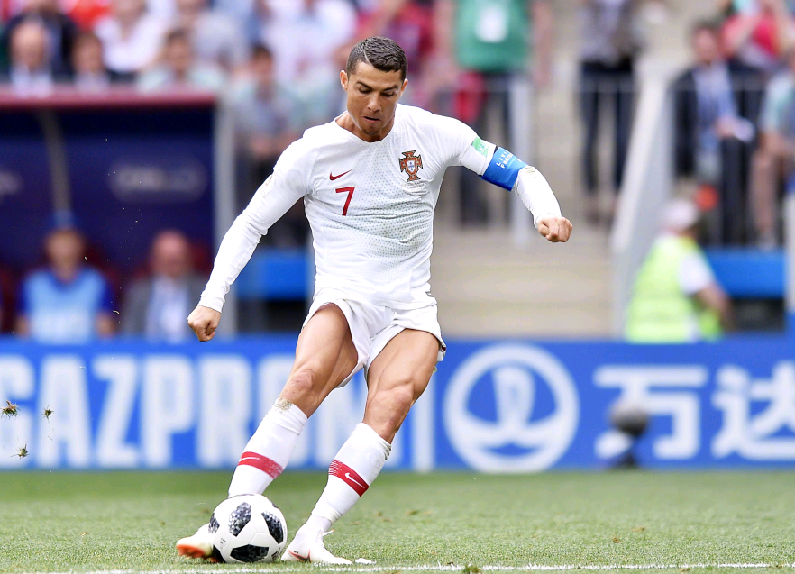 克莱顿替补6中5轰12分，爵士半场唯一上双球员（爵士半场仅克莱顿得分上双：替补出战6投5中砍下12分）