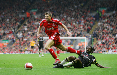 “混合脸谱”挑战来袭🔥是什么照片让小图拉姆笑出屏...（混合脸谱挑战上线：哪张照片让小图拉姆笑翻屏幕？）