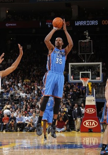 桑托斯高层力挺内马尔：天才总被误解，我们永远支持你（桑托斯高层为内马尔发声：天才常被误解，我们始终站在你这边）