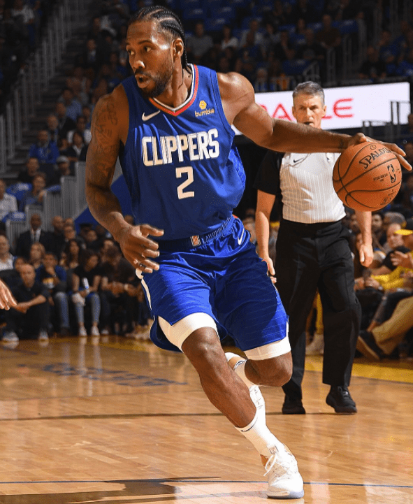 半场战报：皇马2-0毕包，姆巴佩一条龙建功+助攻卡马文加破门（半场战报：皇马2-0毕尔巴鄂，姆巴佩长途奔袭破门并助攻卡马文加）